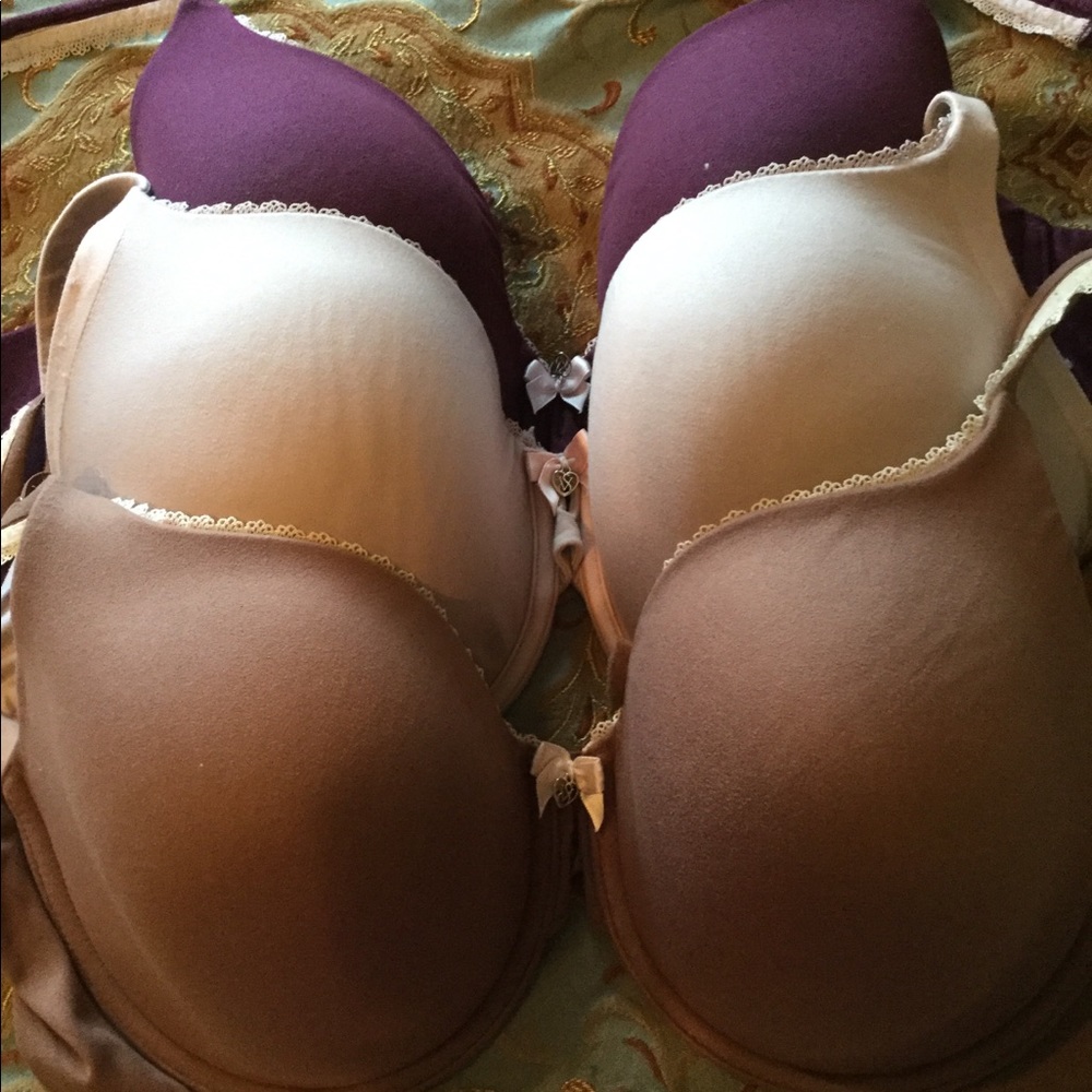 Victoria Secret 34DDD BRA